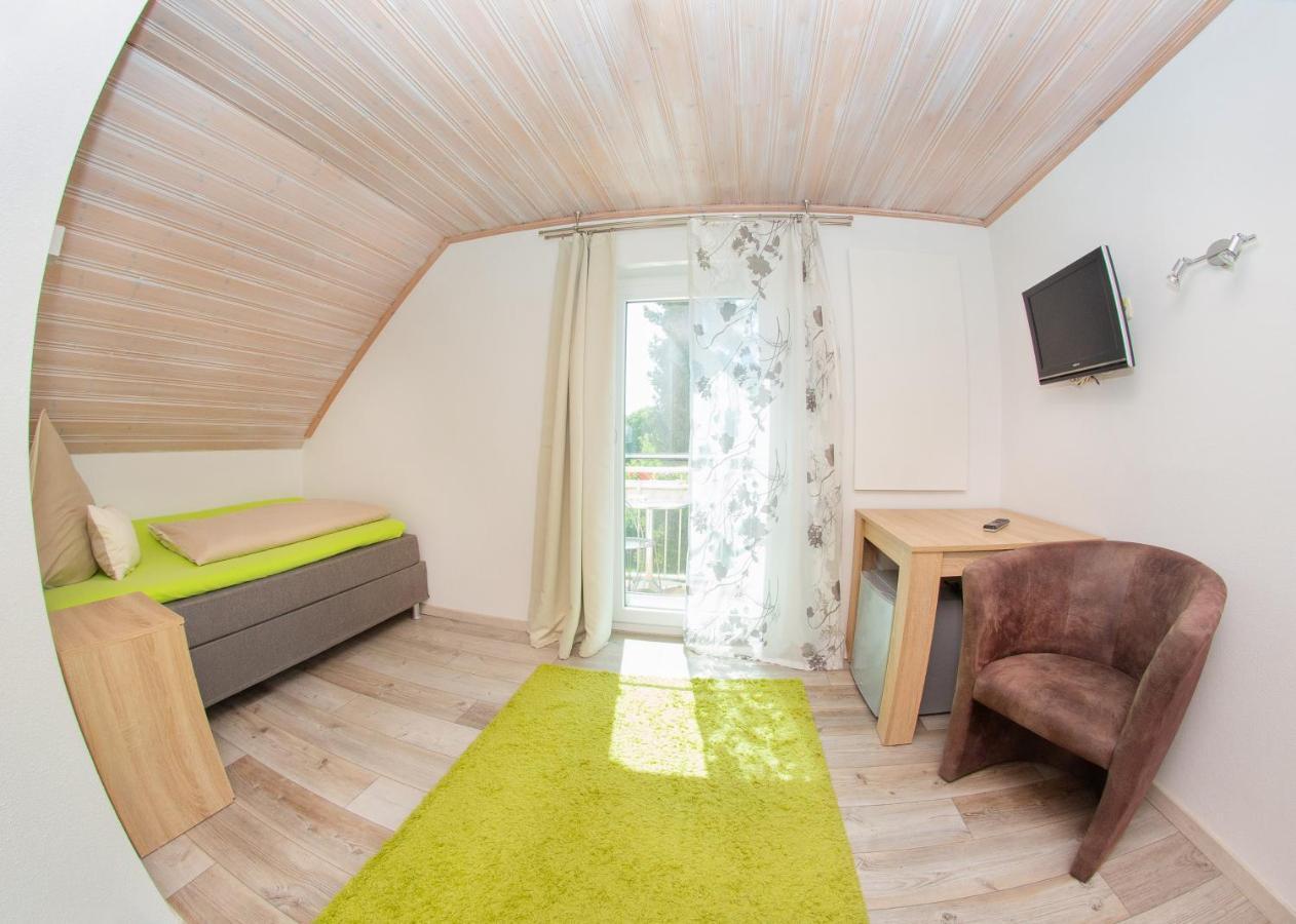 Pension Sigle Dingolfing Esterno foto